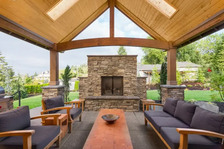 Beautiful covered patio outside new luxury home - Dagmar Pros